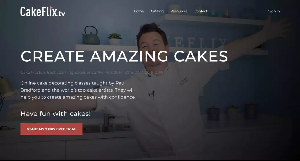 CakeFlix'in çevrimiçi kurs platformunun ekran görüntüsü.